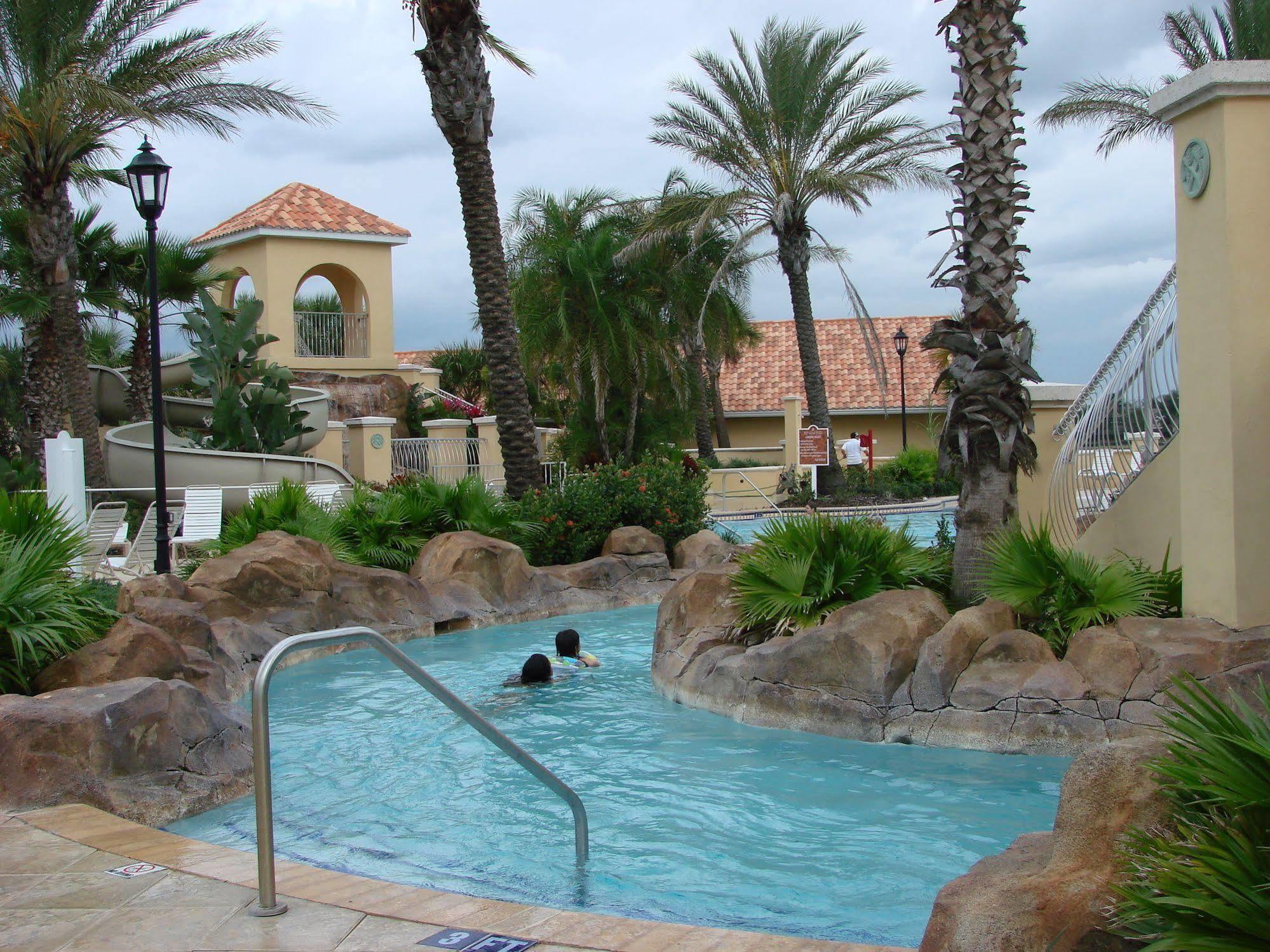 At Regal Palms & Resort 3*